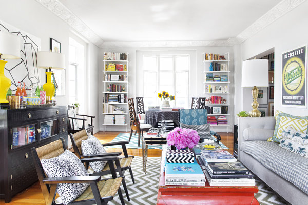 Yellow lamps in a gray living room