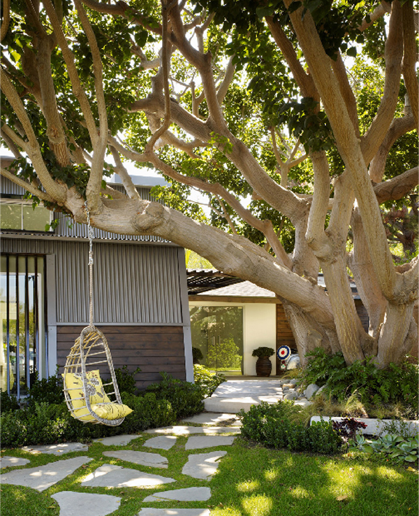 hanging chair from tree