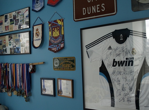 hanging sports jerseys on the wall