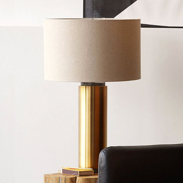 Brass pillar lamp