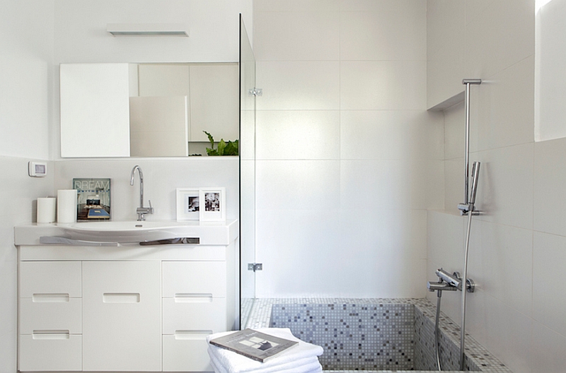 Contemporary bath in white with glass shower area