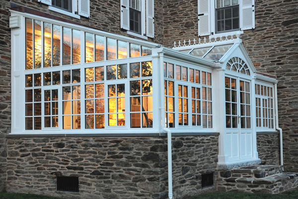 Craftsman Green house porch 3