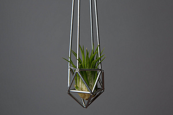 Metal geometric drop planter