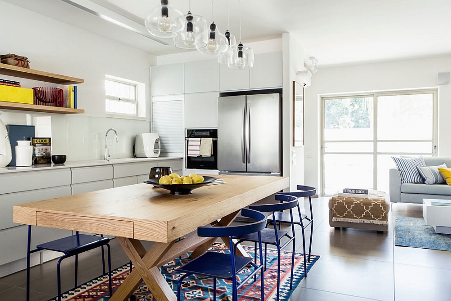 Modern kitchen in white with dining area