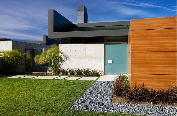 outdoors concrete walls