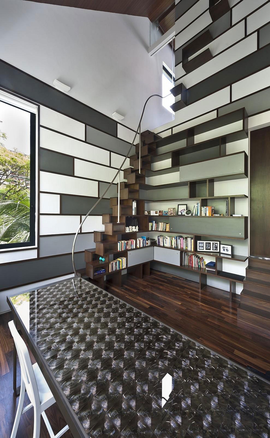 Brilliant scuptural bookshelf idea