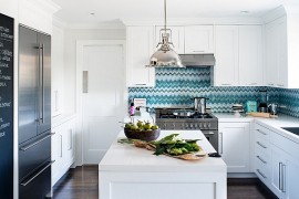 Chevron And Herringbone Patterns: Add Exciting Zigzags To Your Kitchen!