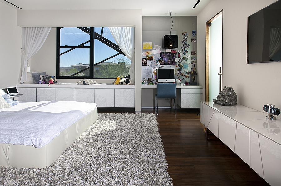 Comfy modern bedroom in white