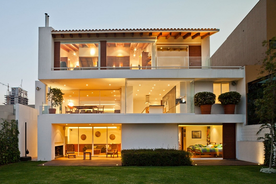 Contemporary home in white