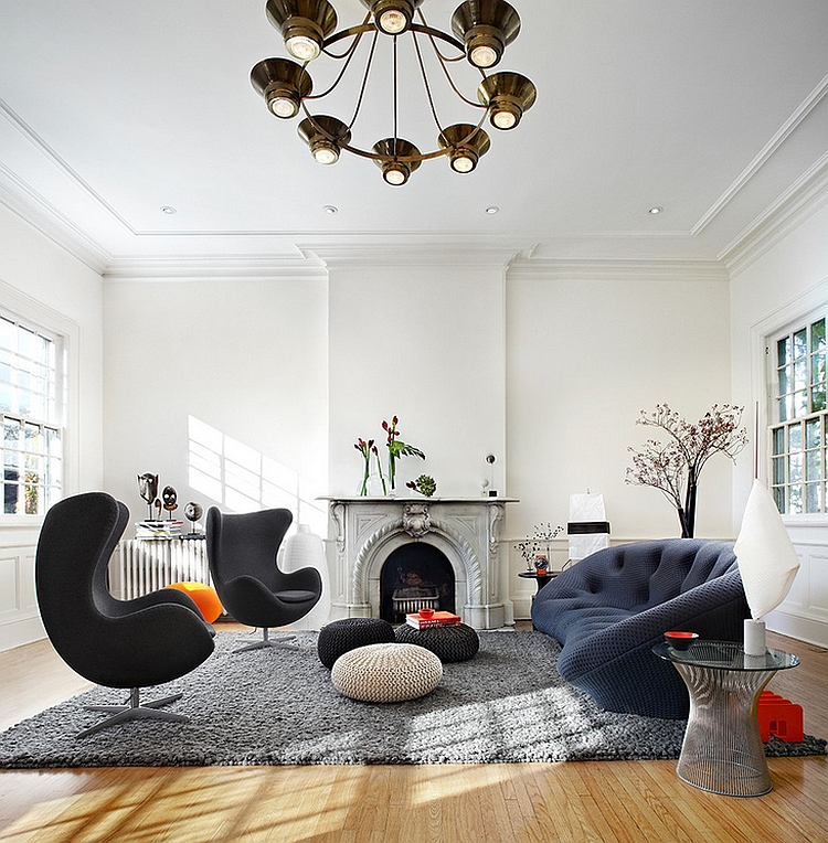 Couple of Jacobsen Egg Chairs and the Platner table used in this cozy room