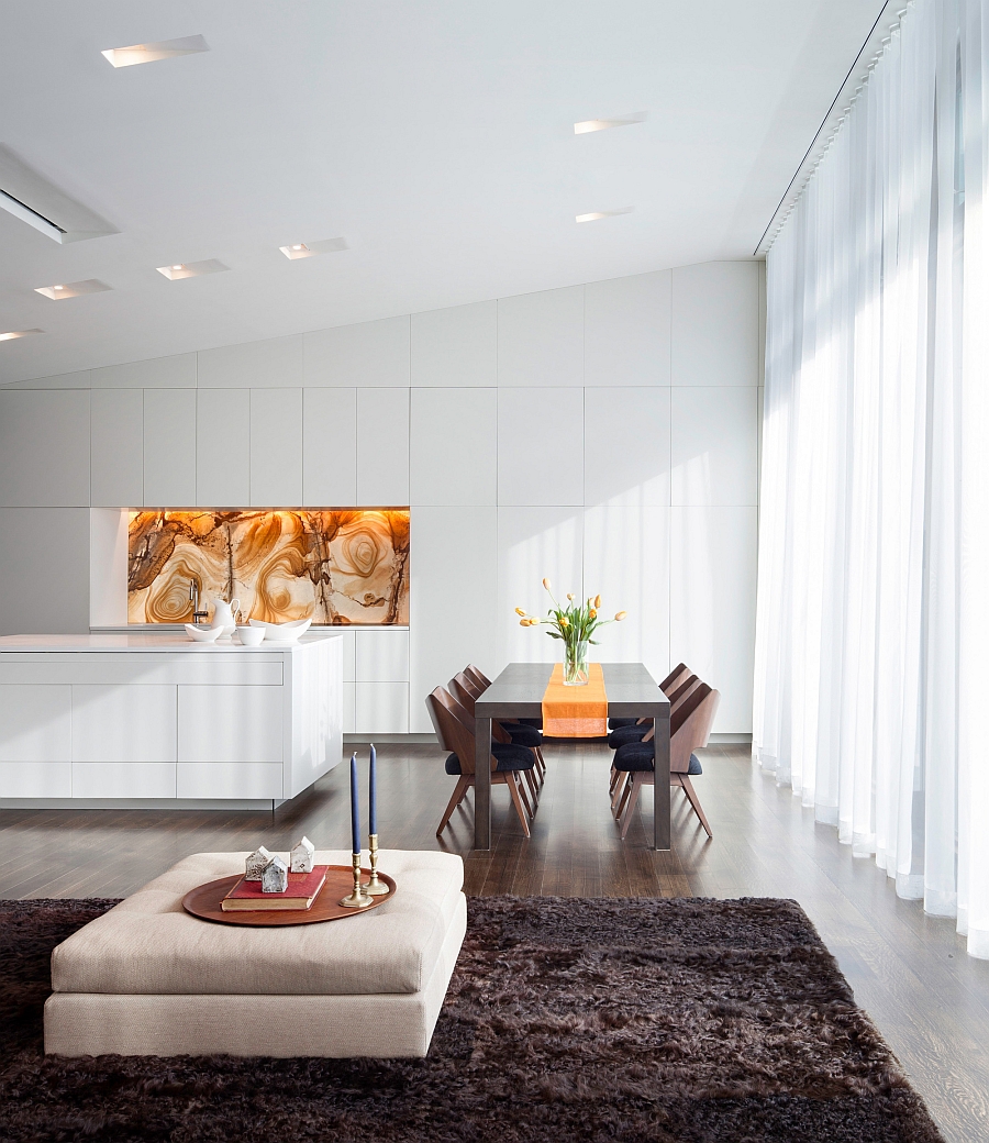 Dining area that is sleek and minimal