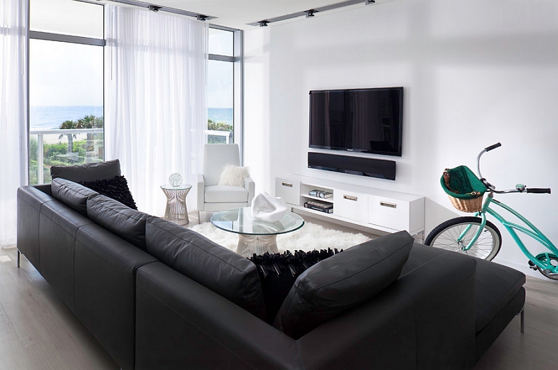 Exquisite living room in black and white