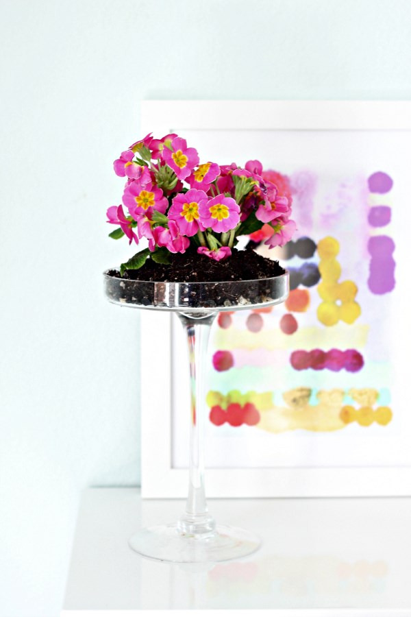 Floral centerpiece for spring