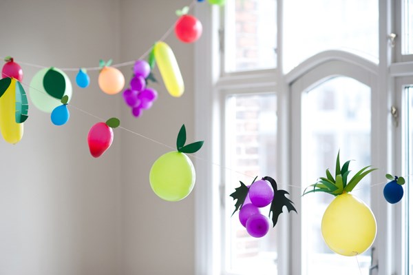 Fruit balloom garland