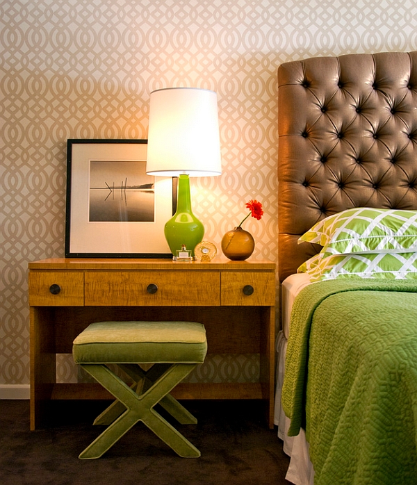 Golden brown and lime green make an audacious and interesting combination