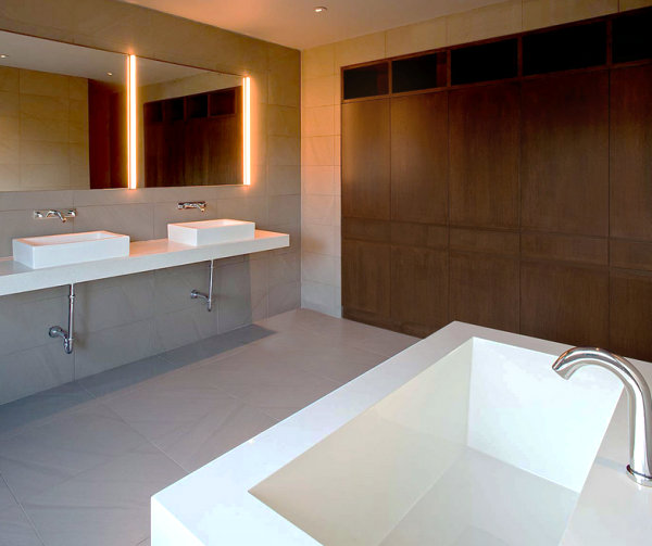 Minimalist bathroom with wooden details