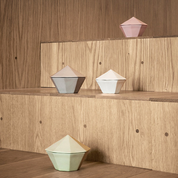 Pastel geometric containers