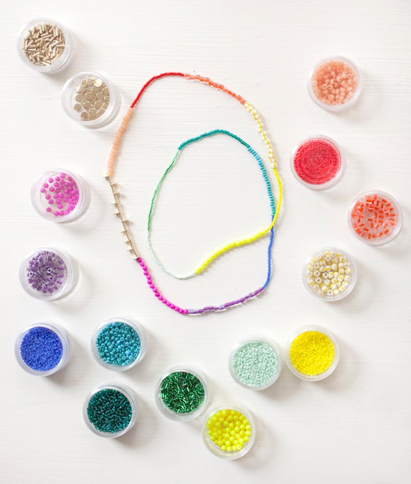 Rainbow necklace party favor