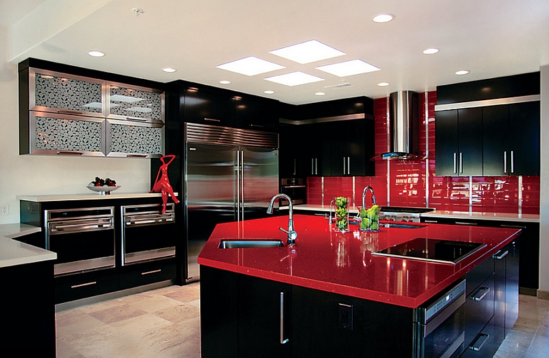 Red and black is a combination that oozes sophistication