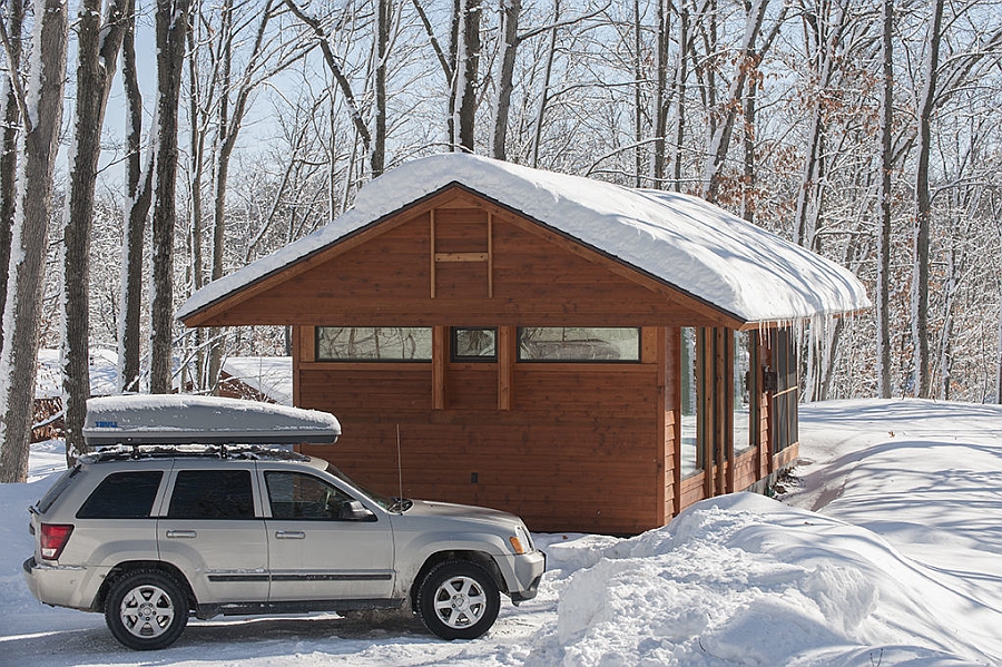 Small, modular home in winter