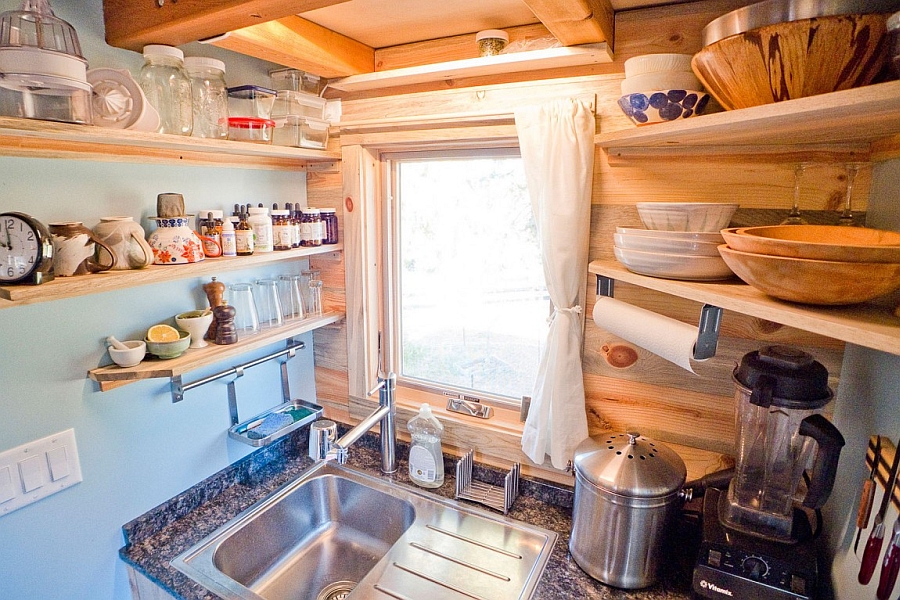 Space-saving shelves in the tiny kitchen