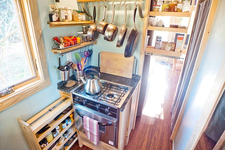 Tiny cooking station in the kitchen