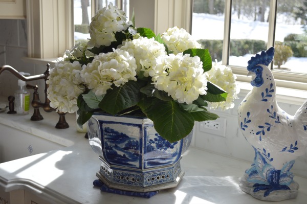 faux hydrangeas - white.jpg