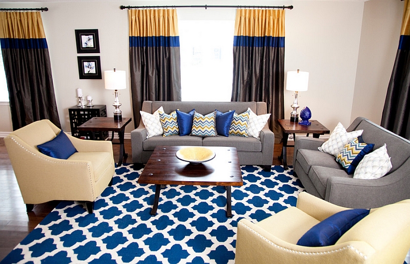 A living space for those who love a splash of bold blue