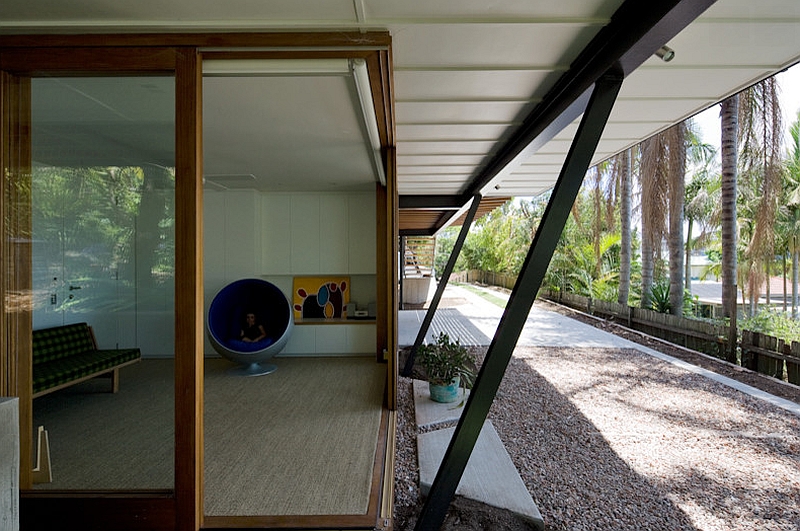 Ball Chair by Eero Aarnio inside the Sydney home