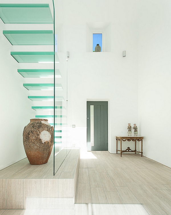 Contemporary glass stairway for the minimal home