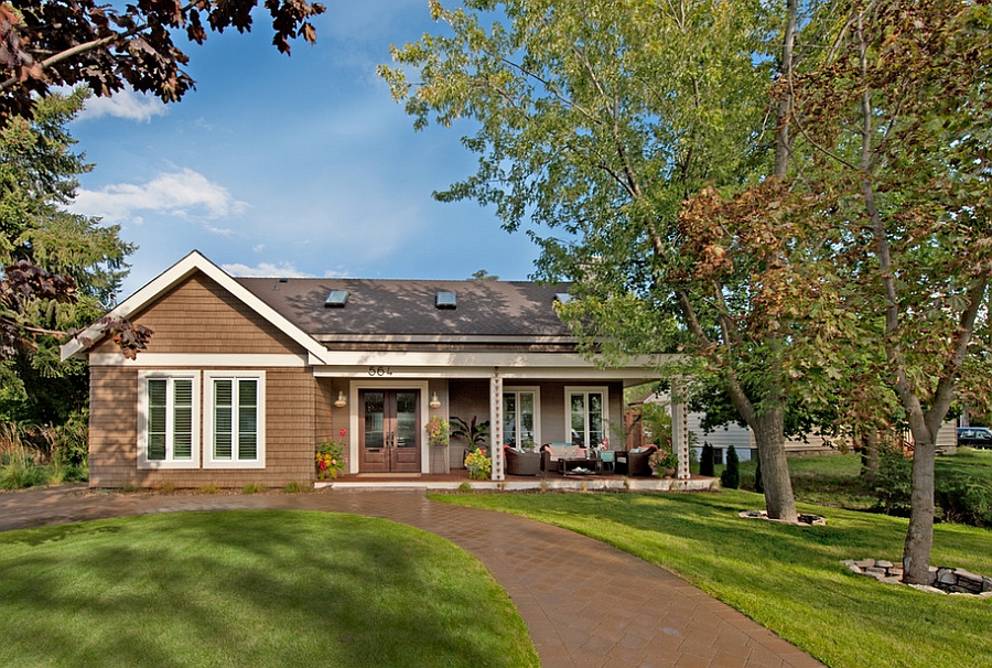 Cozy Cottage Style Home in British Columbia