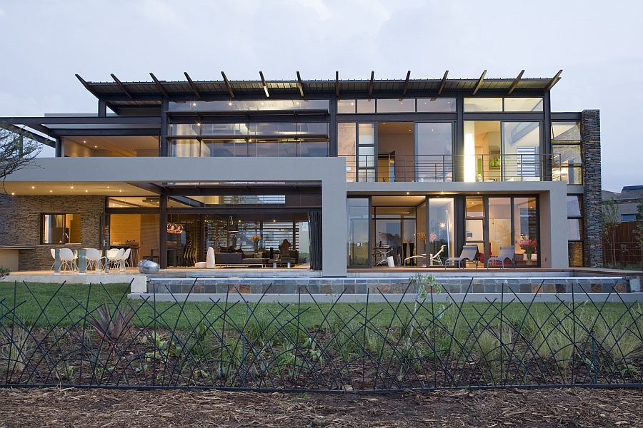 Expansive backyard with an open patio