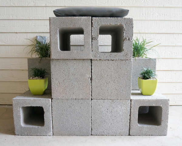 Front view of the cinder block throne