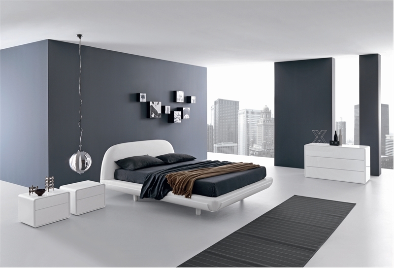 Let the bed enhance the minimalist appeal of the room