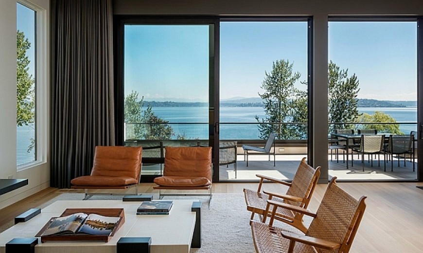 Elegant Seattle Home Enthralls With Spectacular Lake Washington Views