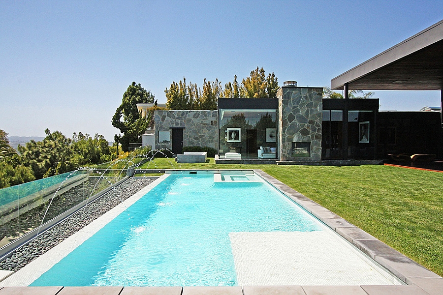 Refrshing pool with gorgeous views