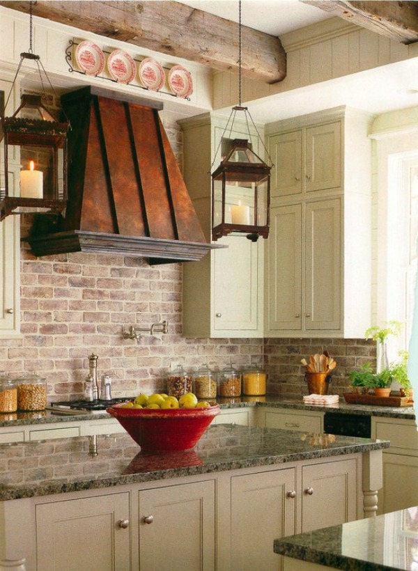 Brick Backsplashes Rustic And Full Of Charm   Rusric Charm Brisk Backsplash 