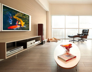 Display Your Television On A Modern Media Console