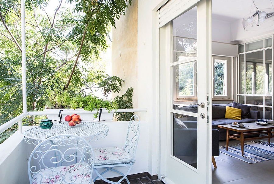 Small balcony of the Tel Aviv Apartment