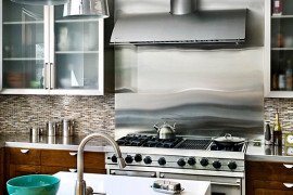 Inspiration From Kitchens With Stainless Steel Backsplashes
