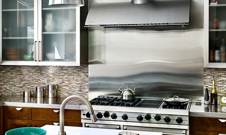 Inspiration From Kitchens With Stainless Steel Backsplashes