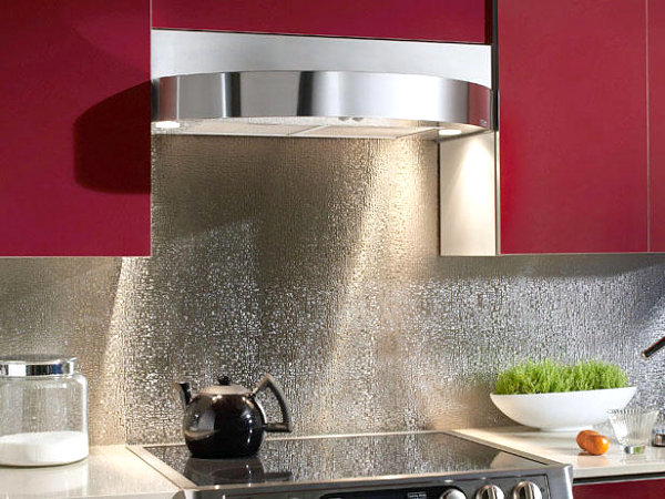 Inspiration From Kitchens With Stainless Steel Backsplashes