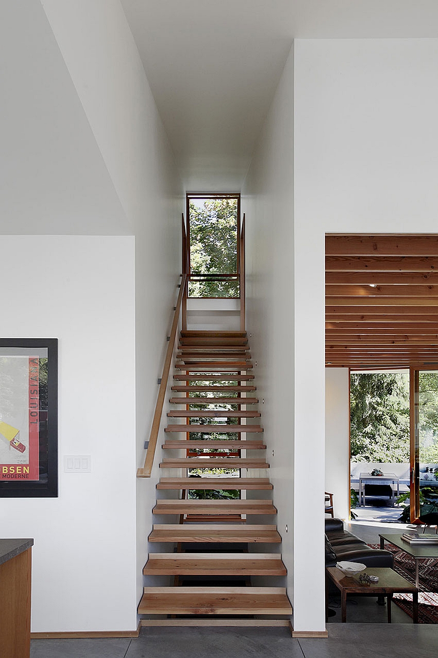 narrow staircase desgn idea saves up on space