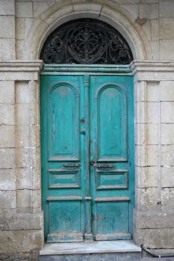 turquoise front door