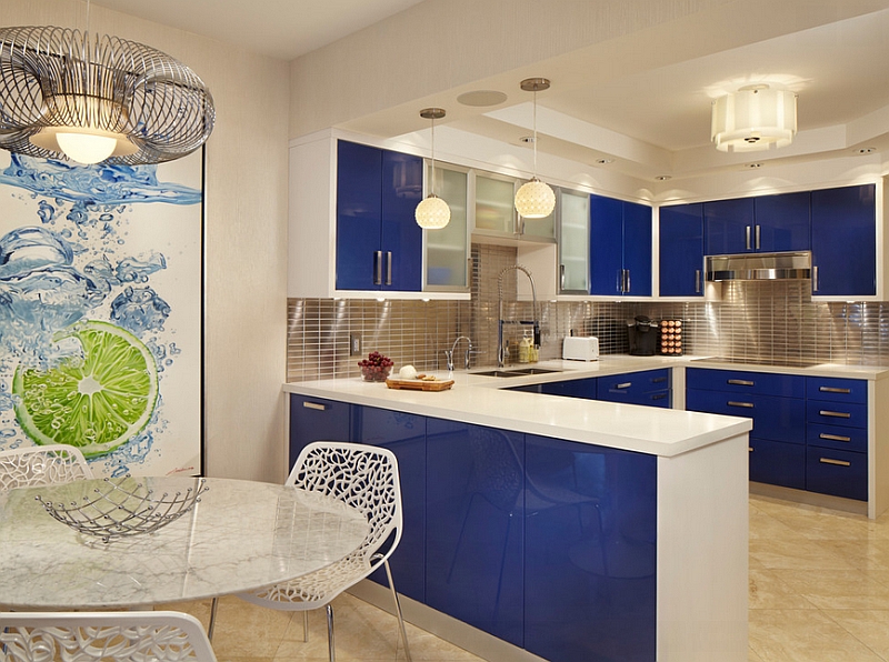 A bold shade of blue for the kitchen