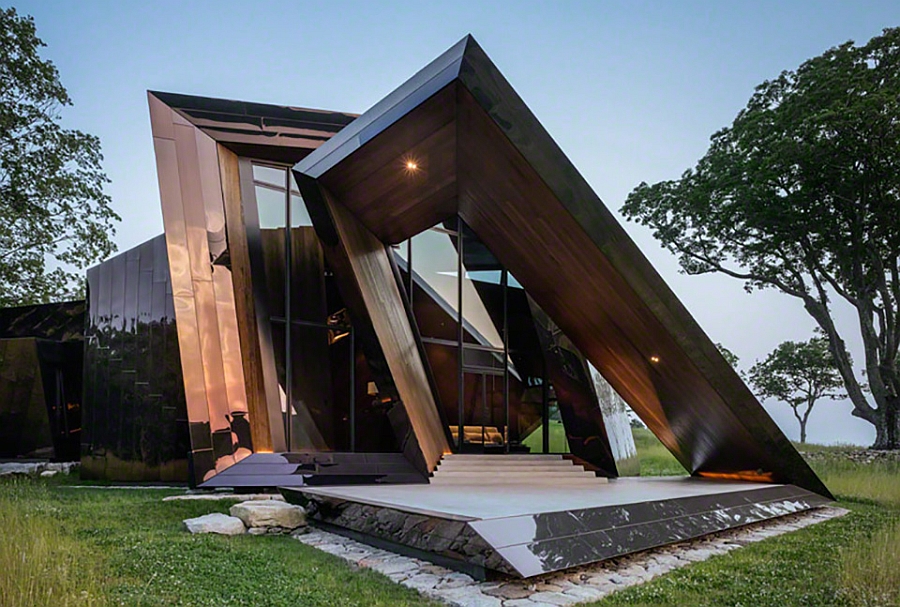 Entrance to the minimal, futuristic Daniel Libeskind 18.36.54 House