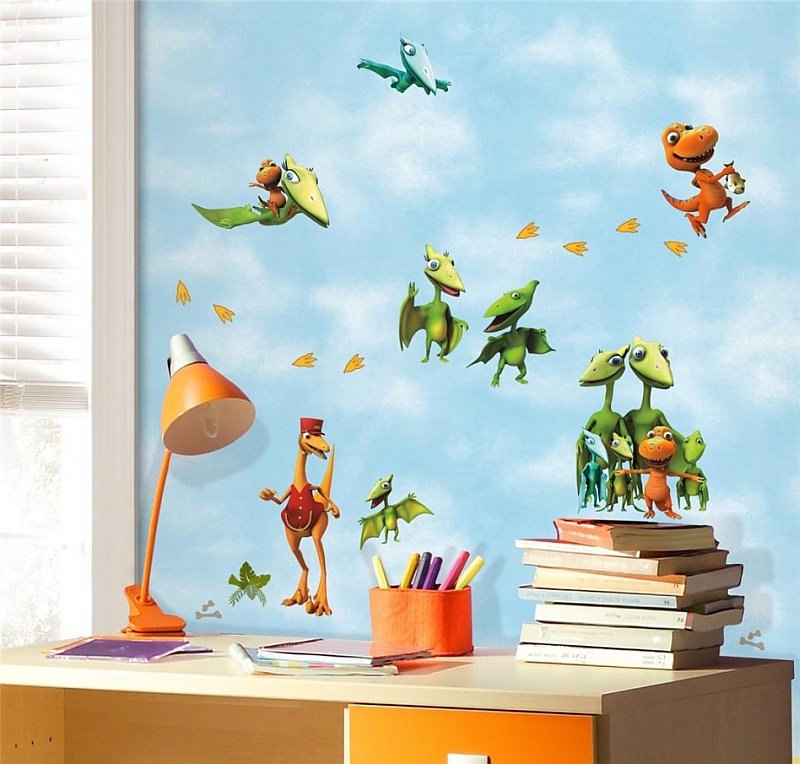 Kids Bedrooms With Dinosaur Themed Wall Art And Murals