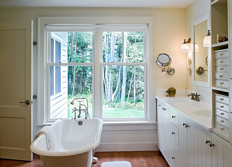 Farmhouse style bathroom with a clawfoot bathtub