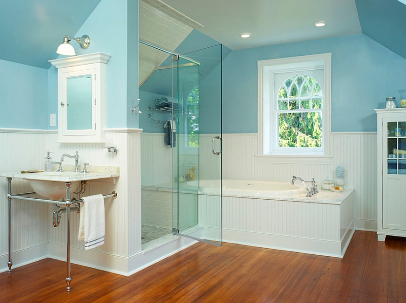 Lavish bathroom with a hint of classic Victorian style