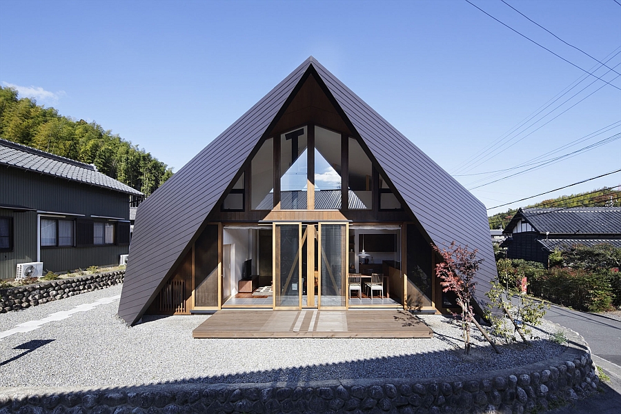 Origami House in Japan by TSC Architects